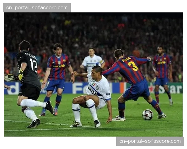 VAR争议再起：利桑德罗拉拽头发直红罚下引发判罚标准讨论